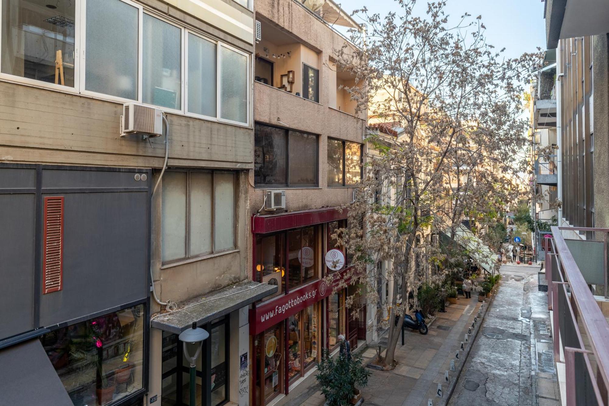 Super Central Apartment Downtown Exarcheia! Athens Exterior photo